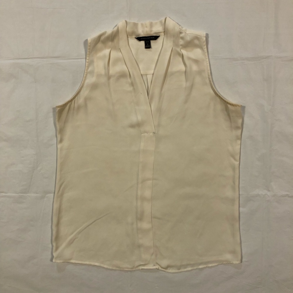 Banana Republic Women’s Sleeveless Silk  Pullover Off-White Blouse Top size SP